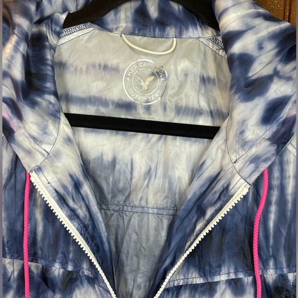 American Eagle Windbreaker - Picture 2 of 8